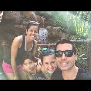 Meet your Posher, Dawn